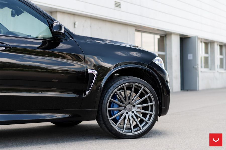 Детали экстерьера BMW X5 on Vossen Wheels (VFS2) 2017 года  (фото 6 из 23)